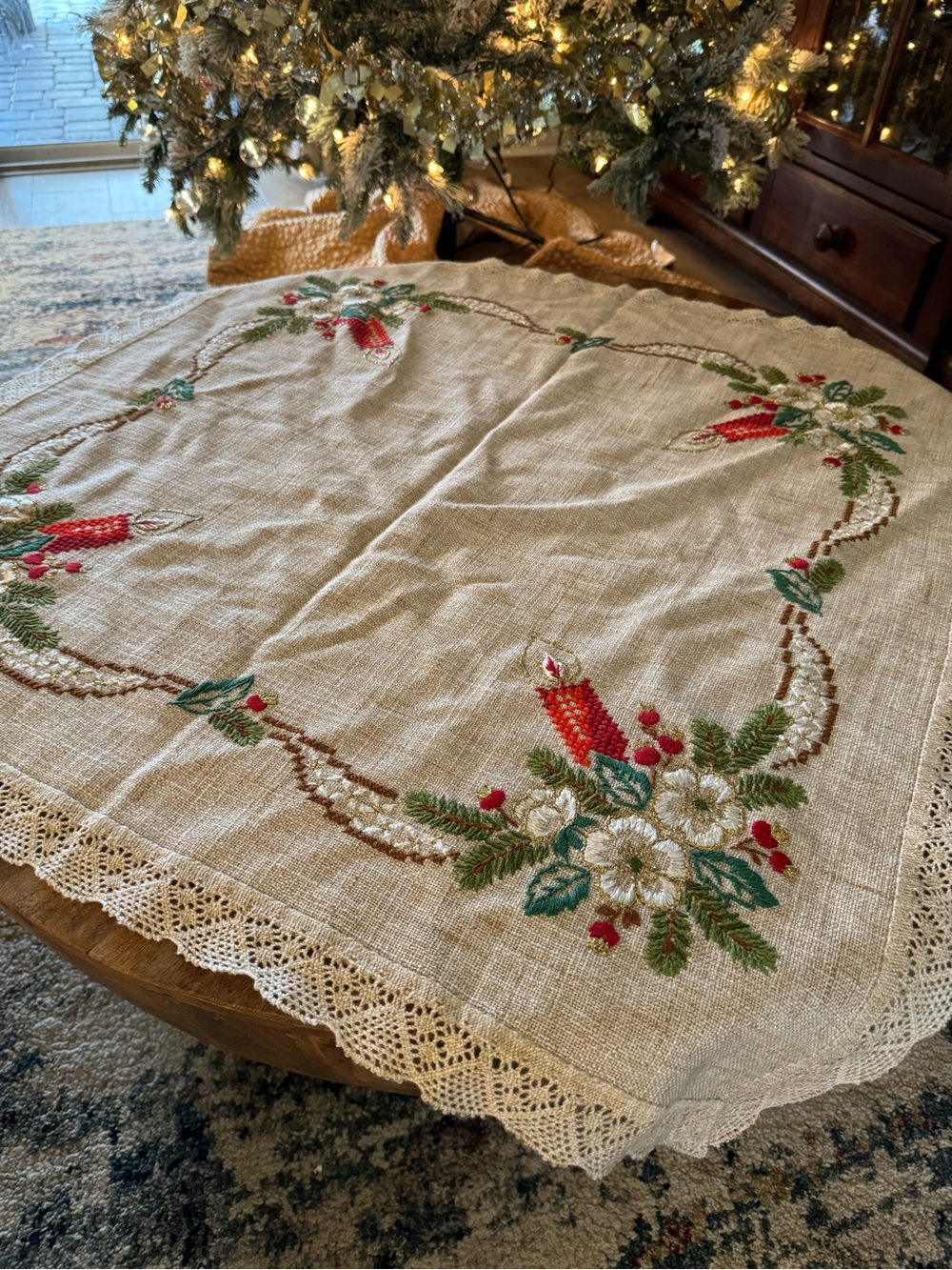 Vintage Christmas Tablecloth 33x33 Embroidered Candles Floral Lace Trim Holiday
